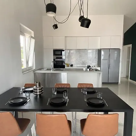 Beachfront Petar 公寓 *