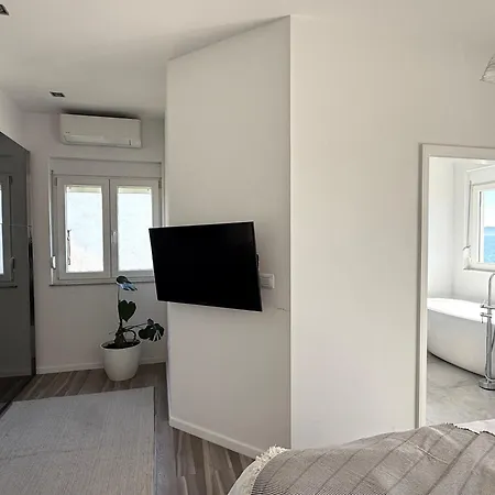 Appartamento Beachfront Petar *