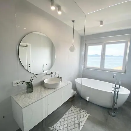 Beachfront Petar Appartement