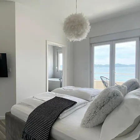 Beachfront Petar Апартаменты Задар