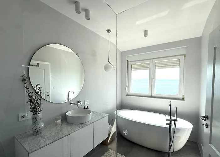 Appartamento Beachfront Petar *